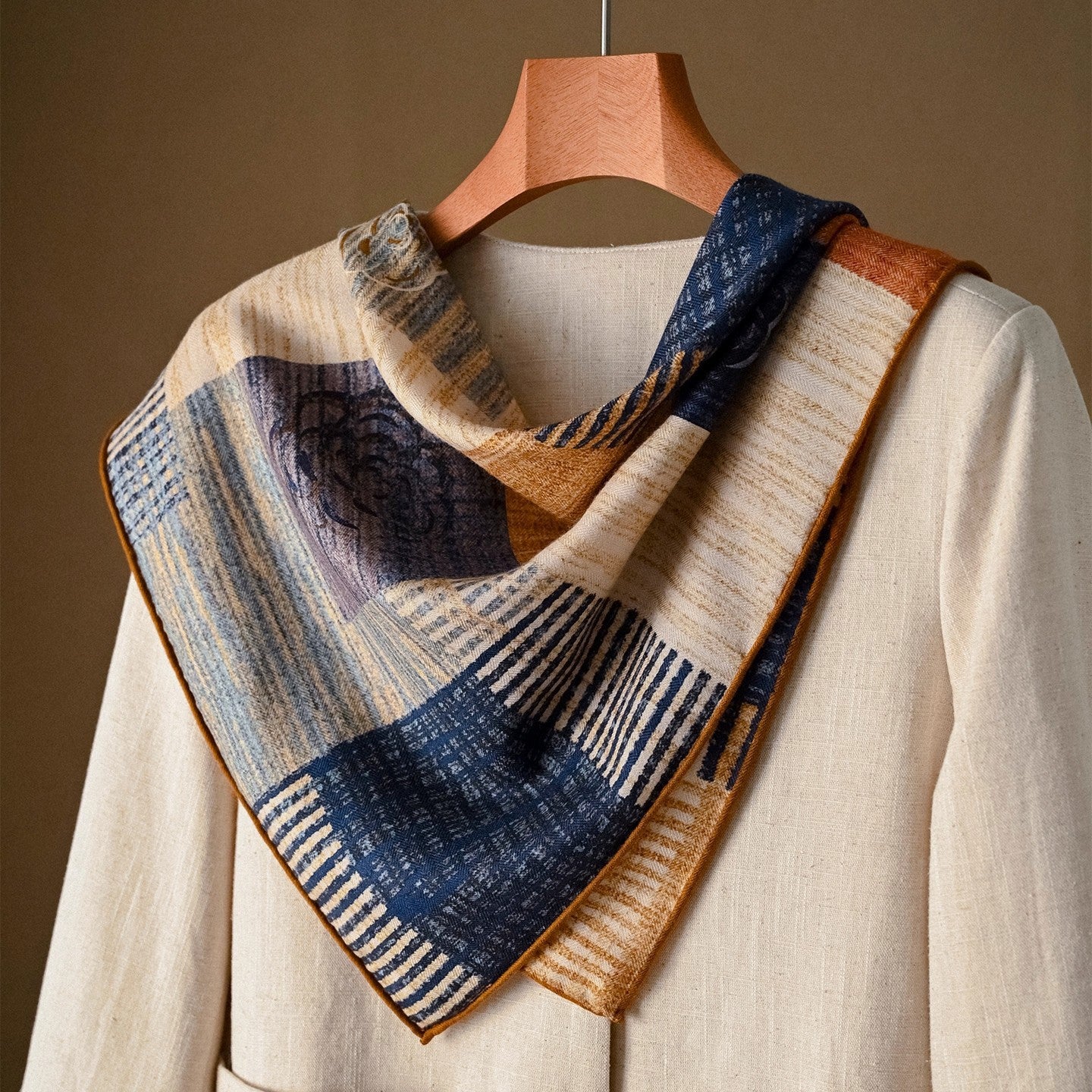 Cashew flower silk wool scarf, women's autumn and winter shawl
