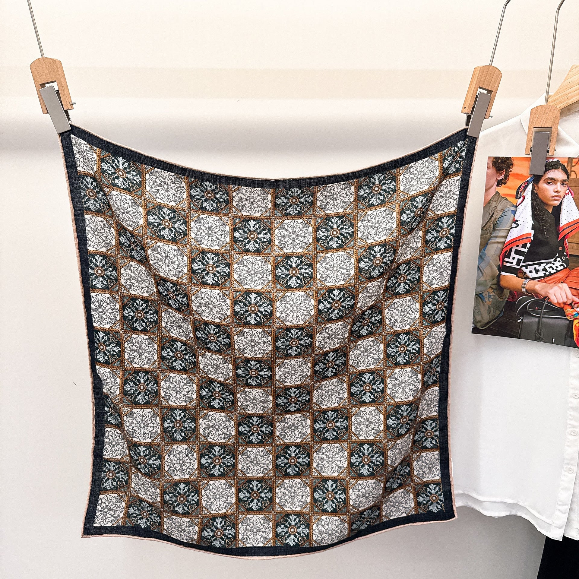 Cashew flower silk wool scarf, women's autumn and winter shawl