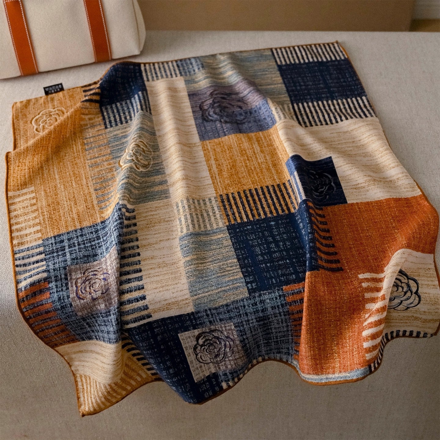Cashew flower silk wool scarf, women's autumn and winter shawl